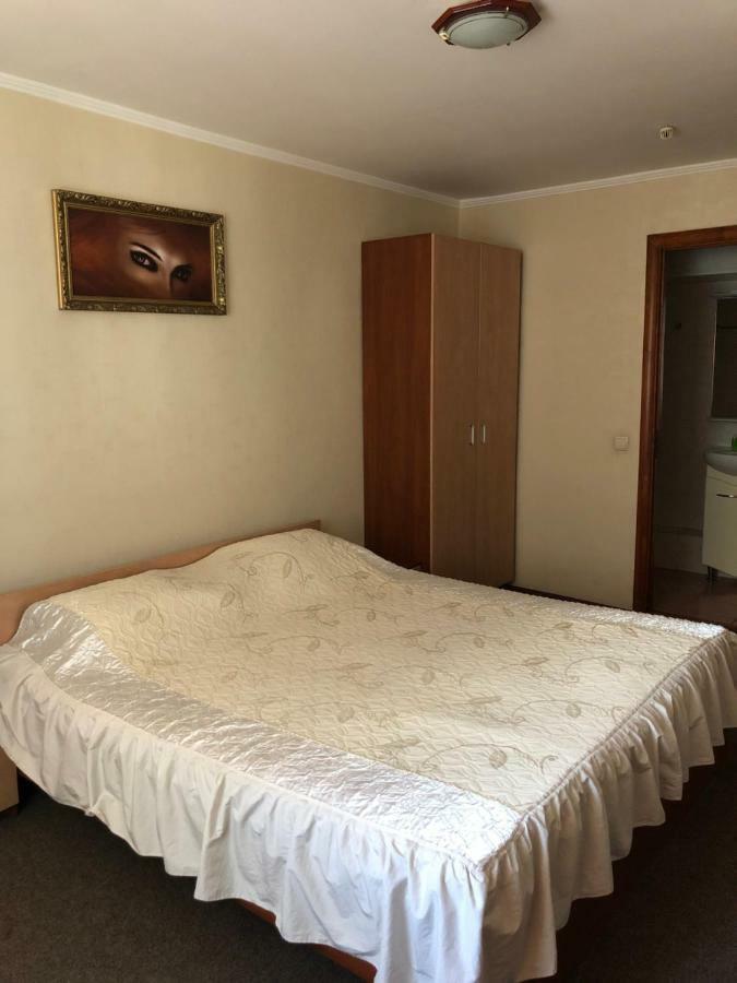 Gostinica Edem Hotel Kramatorsk Eksteriør billede